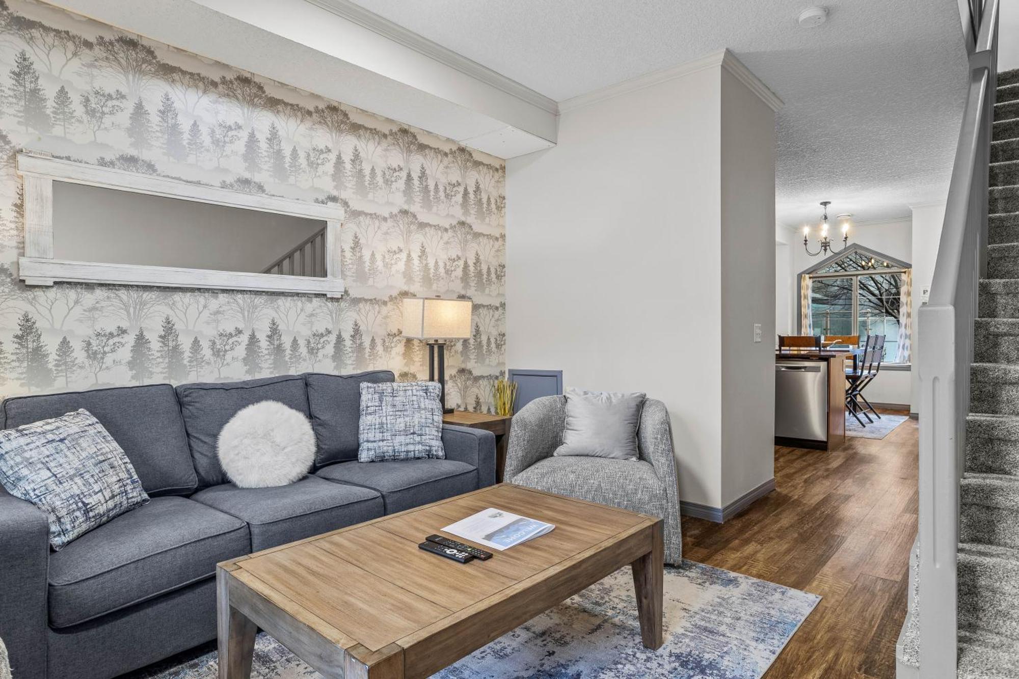Mystic Pool & Hot Tub Hosted By Little Sister Getaways Apartment Canmore Exterior photo